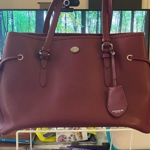 Coach Signature Drawstring Shoulder bag -Cranberry